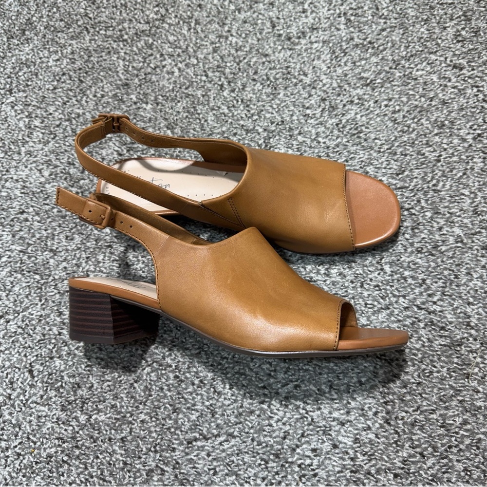 Clarks Ultimate Comfort Tan Leather Slingback Heels Keswick Women’s 8.5 Peep Toe
